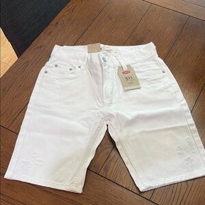 Levi's White Denim Bermuda Shorts Classic Style